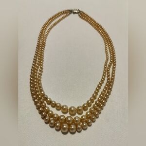 Vintage Faux pearl  necklace w sterling clasp